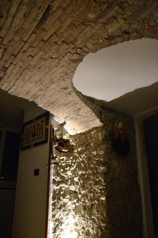 B&B Torre Porta Marina Ventimiglia Zimmer foto